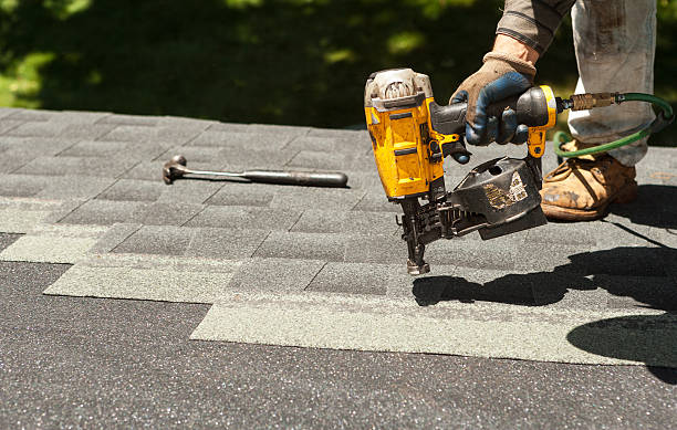 Best Roof Repair Specialists  in Geneva, WA