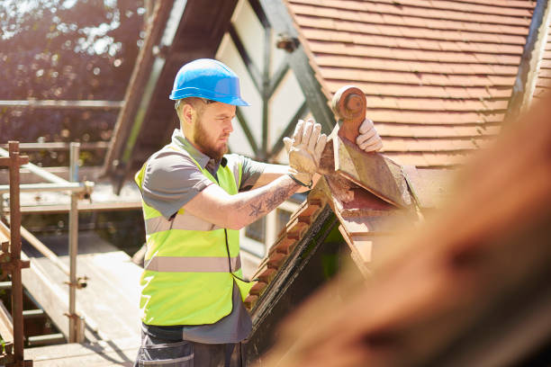Best Roof Maintenance Services  in Geneva, WA